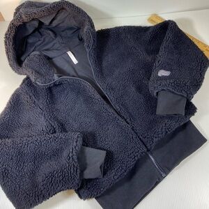 Fabletics XS Sherpa Zip Hoodie Gray Cozy Teddy Fleece Athleisure Jacket